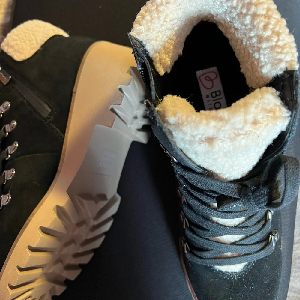 Blondo Waterproof bootie Haven size 7, dark brown - Picture 3 of 5